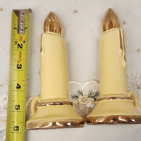 Vtg Salt & Pepper Shakers - Picture 7 of 10